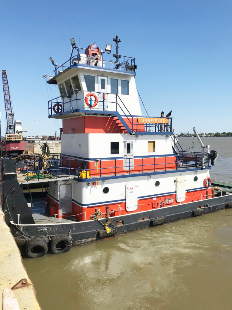 Pushboat "Unbridled" - Turn Services