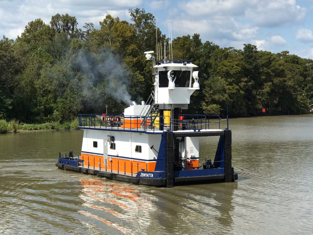 Pushboat "Zenyatta" - Turn Services